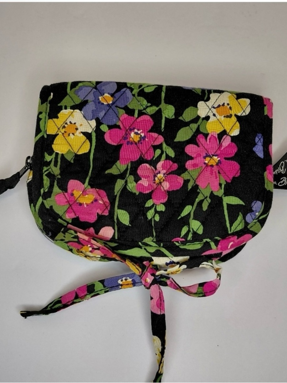 Vera Bradley Wildflower Garden Cottage Floral Organizer Cosmetic Bag Medium Size - Picture 3 of 7